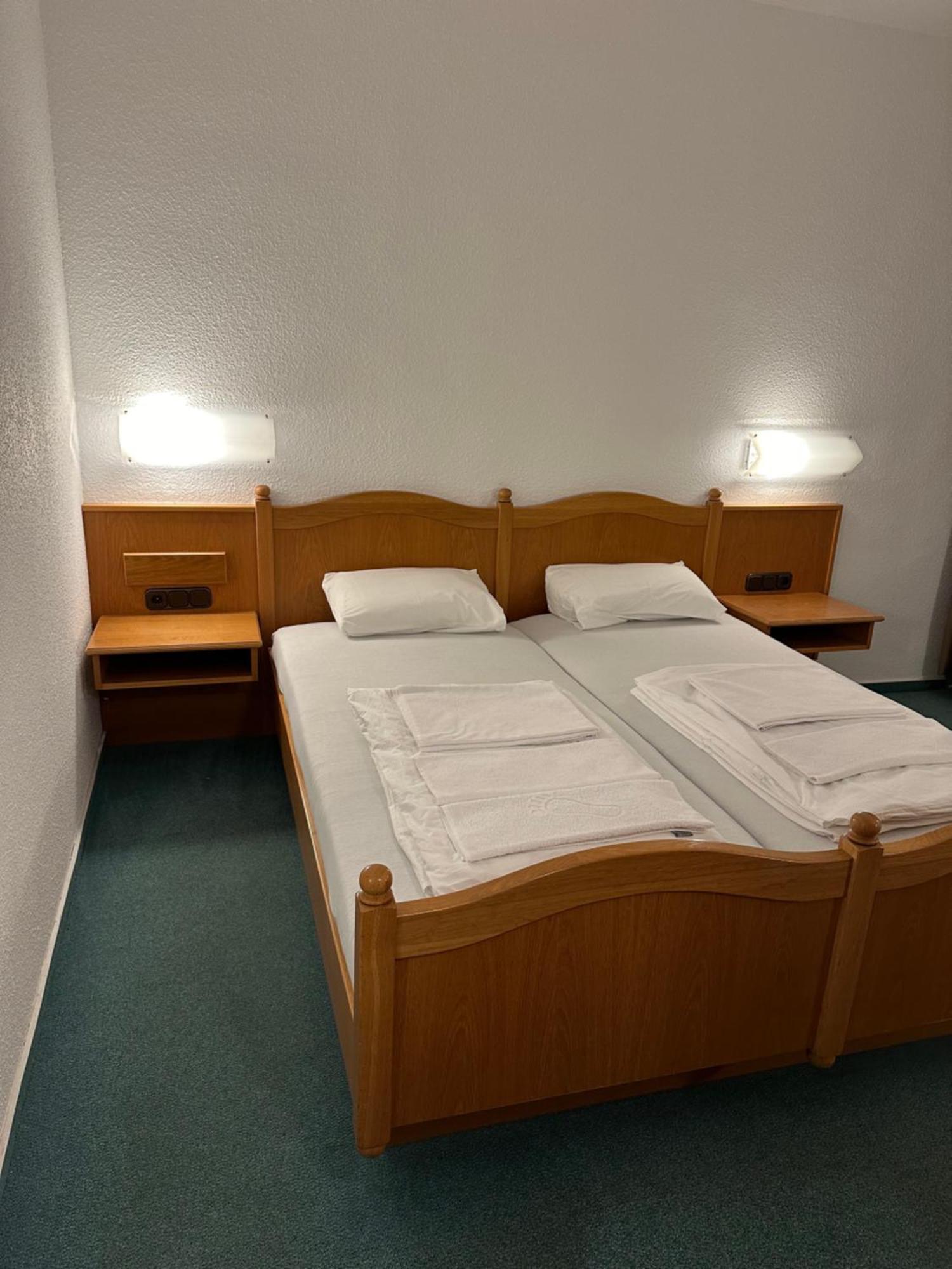 ריזה Hotel Sachsenhof מראה חיצוני תמונה